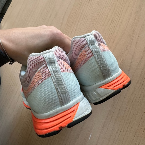 Nike sneaker - Picture 4 of 6